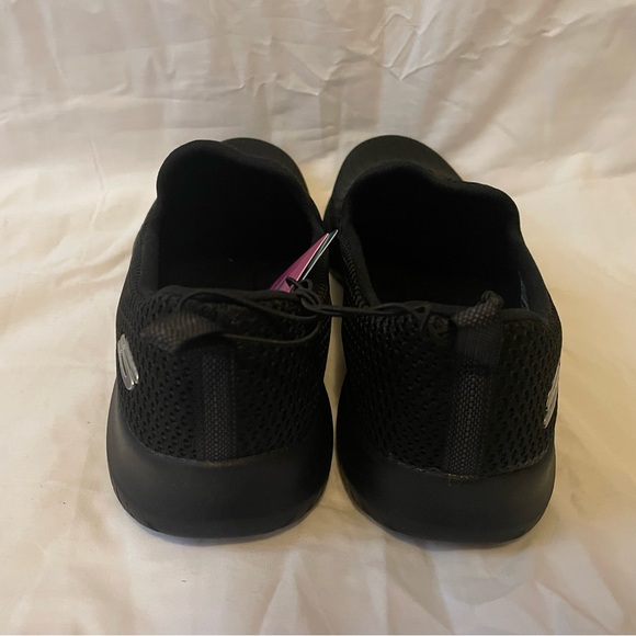 NWT Skechers memory foam black slip ons - Picture 5 of 5
